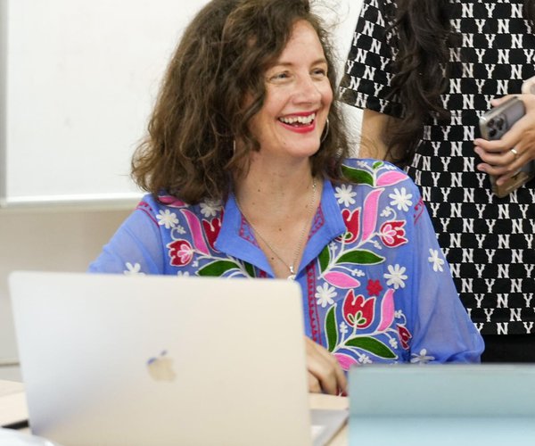 Donna Bramhall profile image